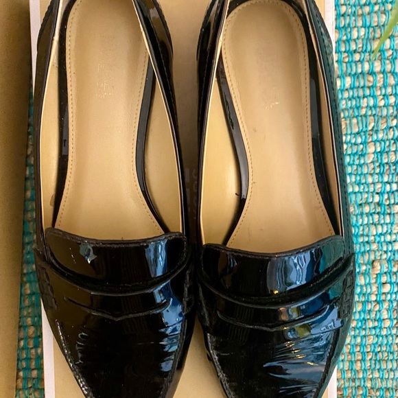 Michael Kors patent leather loafers size 7.5/38 women’s - Picture 7 of 15